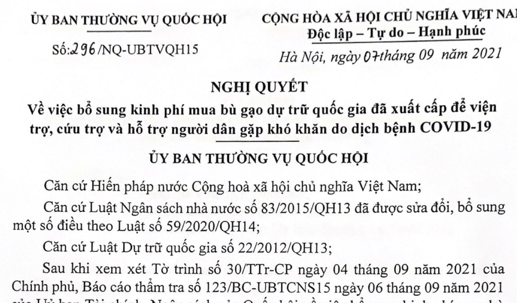 ỦY BAN THƯỜNG VỤ QUỐC HỘI QUYẾT NGHỊ BỔ SUNG KINH PHÍ MUA BÙ GẠO DỰ TRỮ QUỐC GIA ĐÃ VIỆN TRỢ, CỨU TRỢ, HỖ TRỢ NGƯỜI DÂN